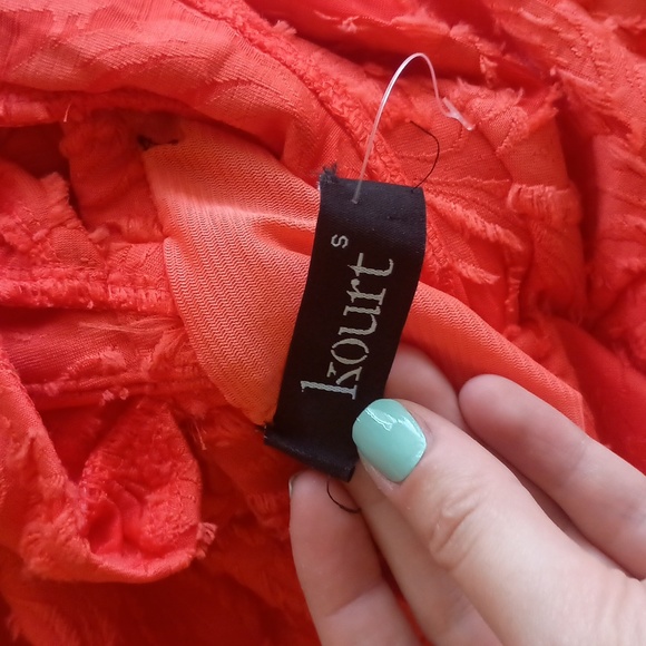 Coral tank top with Flutter Straps - Picture 3 of 4